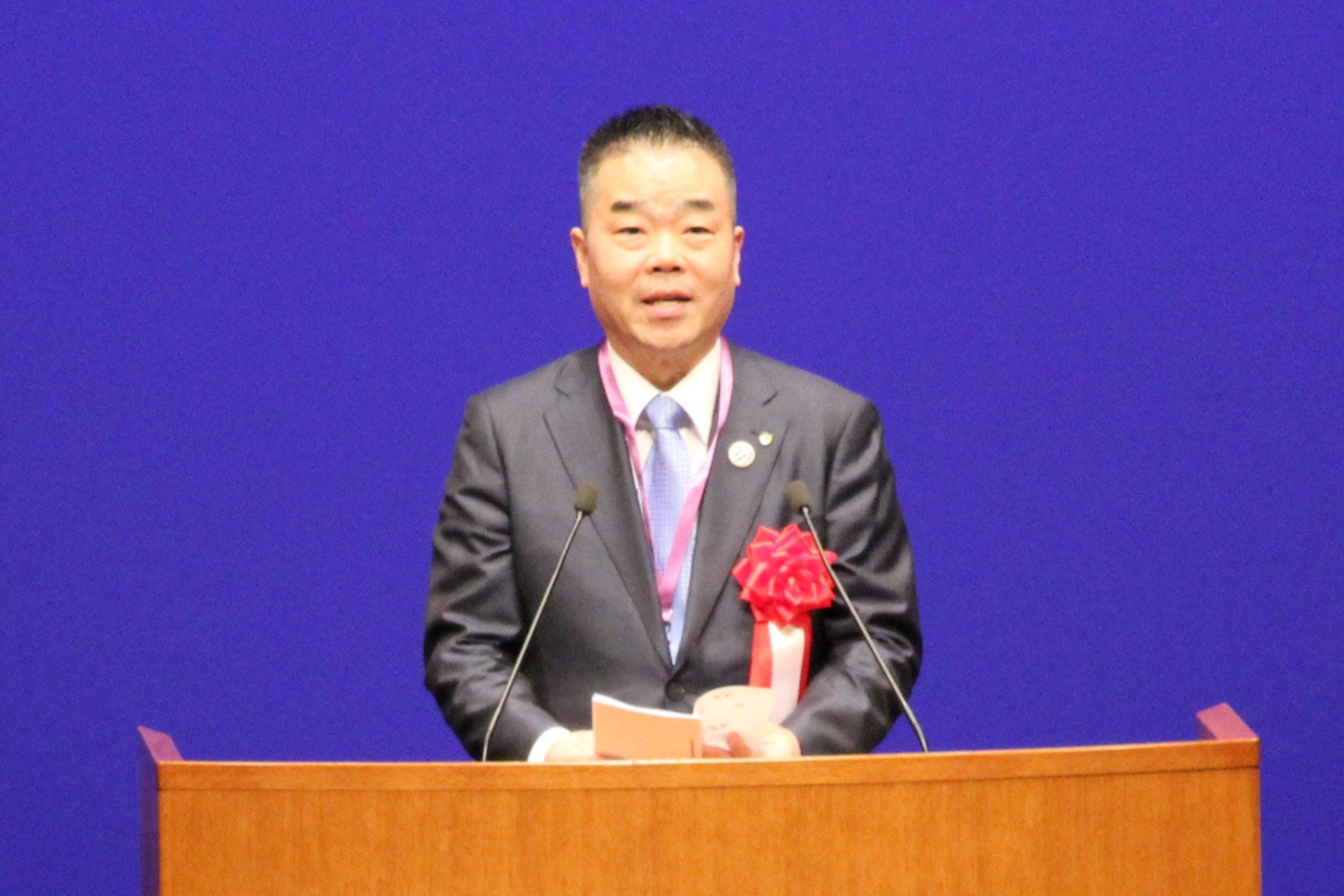 三日月大造 滋賀県知事