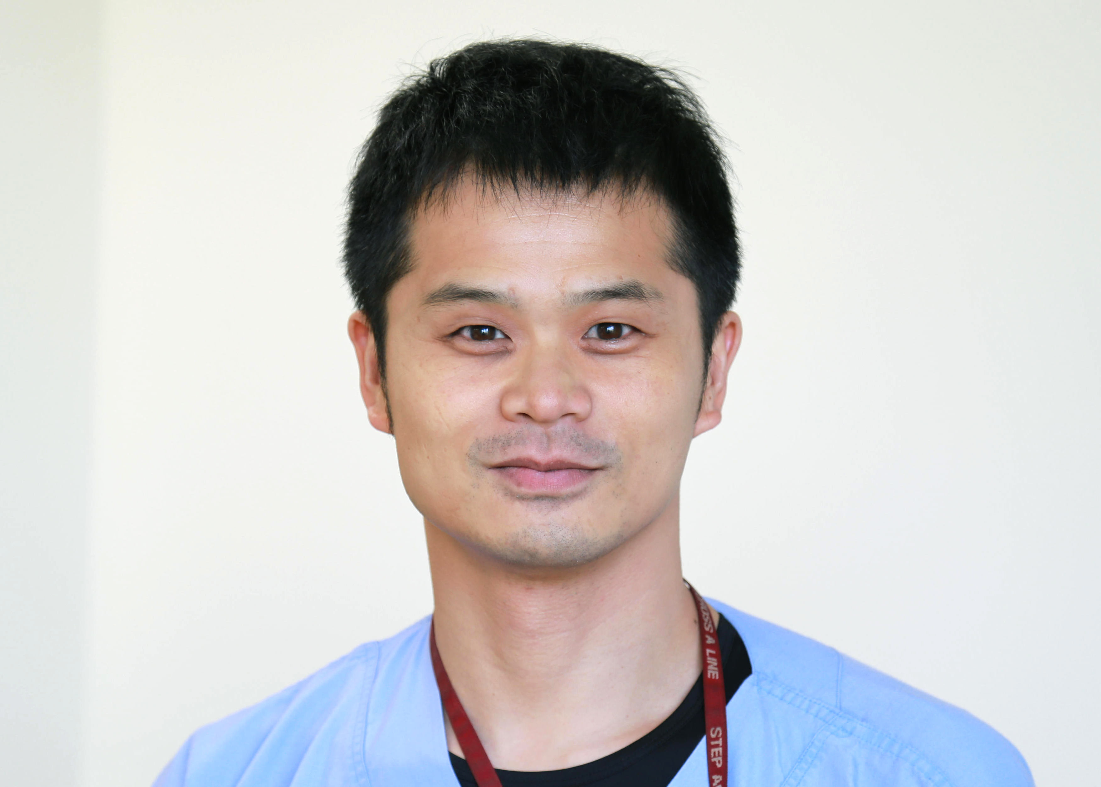 片山部長代行